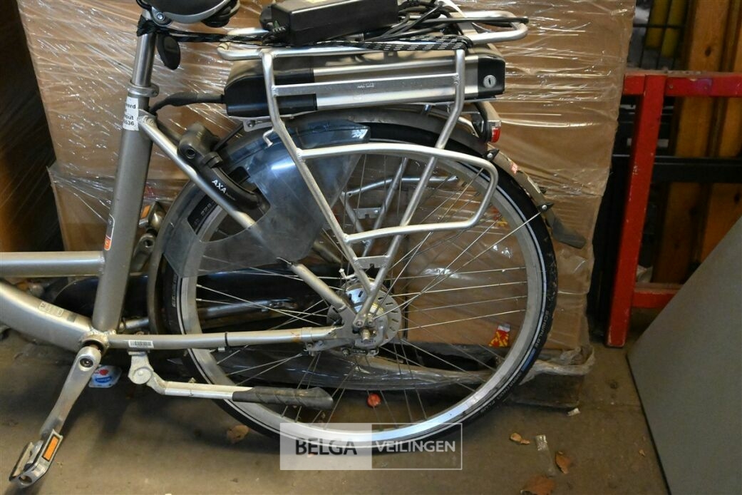 Electrische Damesfiets | Belga Veilingen Auctions - Enchères